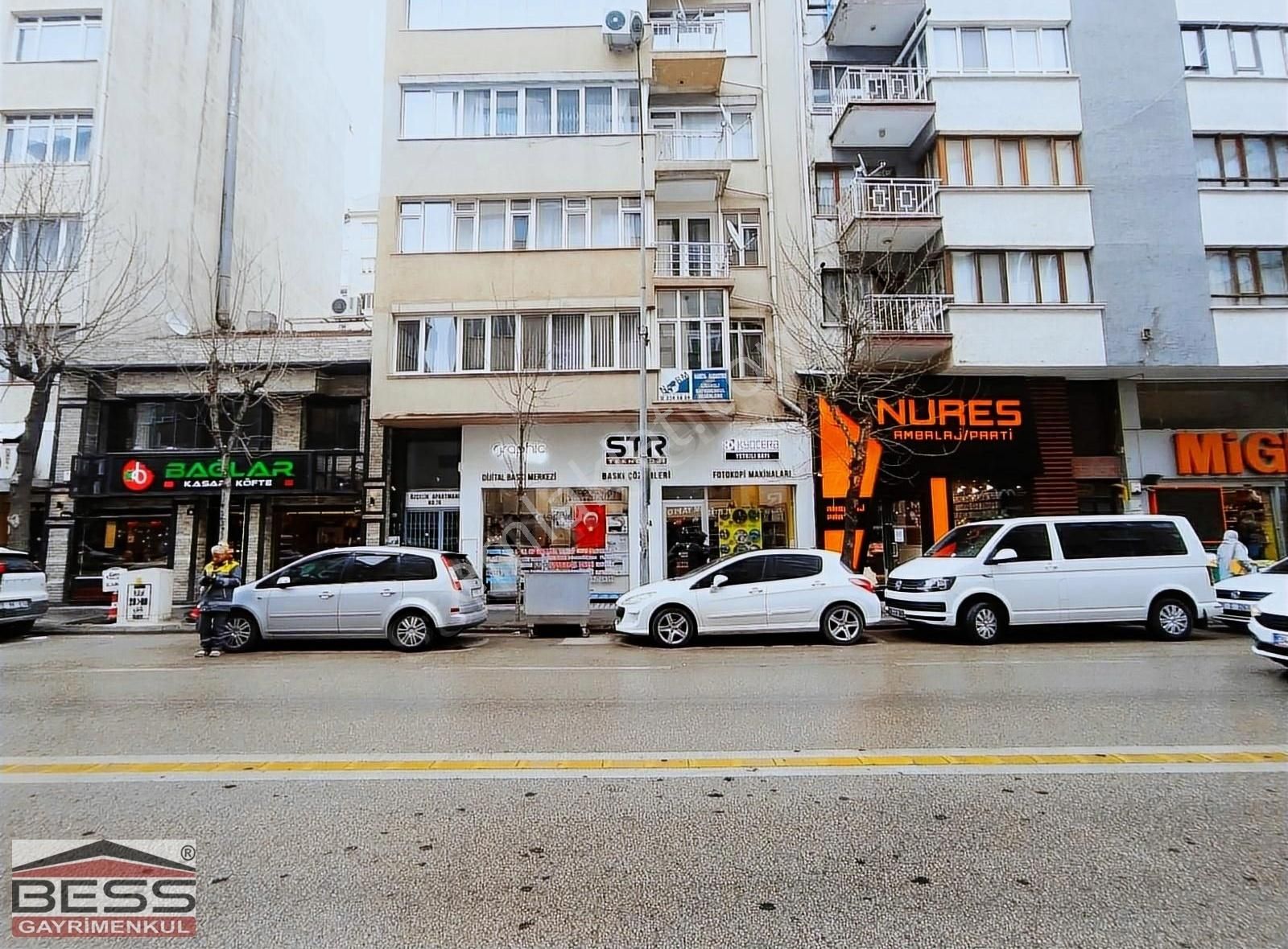 Tepebaşı Cumhuriye Satılık Dükkan & Mağaza Bess'den Cengiz Topel Caddesi Üzerinde Satılık İşyeri