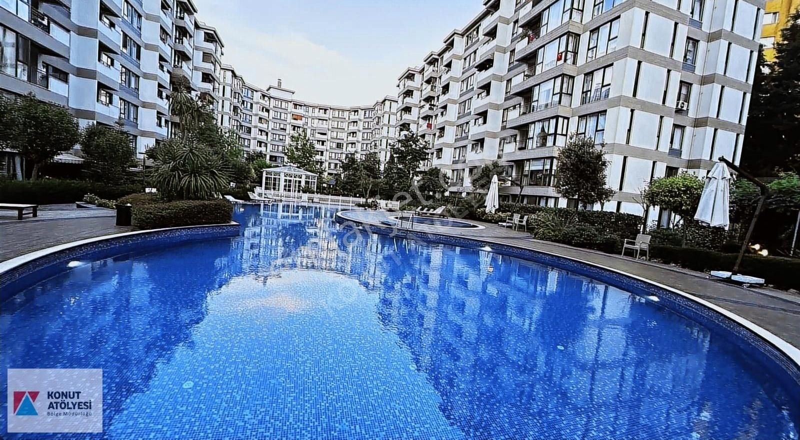 Pendik Yenişehir Kiralık Daire Park Planet Yenişehirde Bahçeli Kiralık Köşe Daire