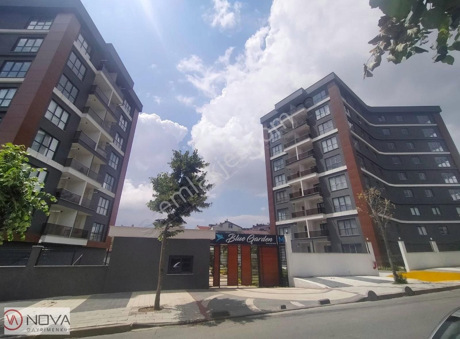 Sancaktepe Osmangazi Kiralık Daire Güvenlikli Yeni Sitede 85m2 Ebeveynli Yüksek Giriş Katı 2+1