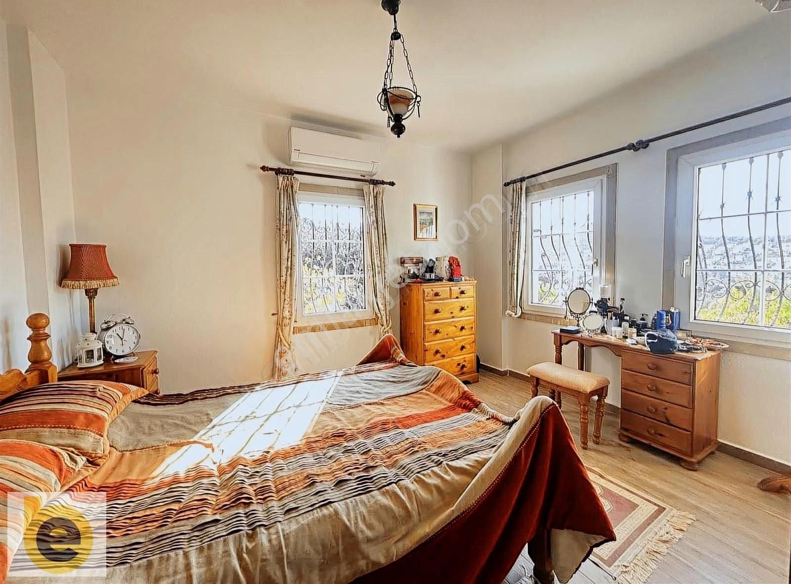 Koyunbaba'da Site İçinde Geniş Bahçeli 3+1 Satılık Bohem Villa - Görsel 17