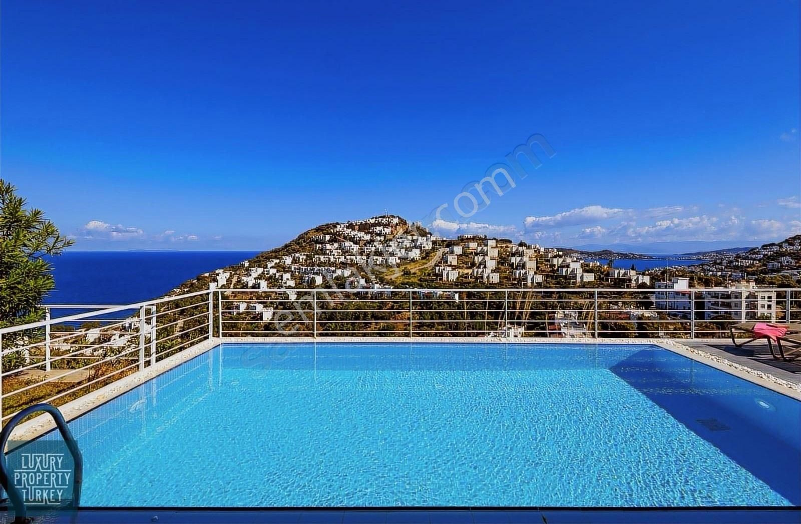Yalıkavakta Site İçinde Havuzlu Ve Muhteşem Deniz Manzaralı 4+1 - Görsel 16