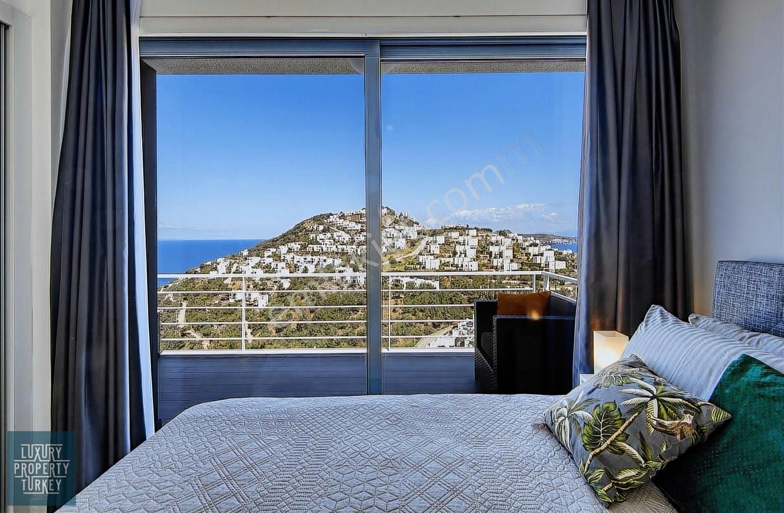 Yalıkavakta Site İçinde Havuzlu Ve Muhteşem Deniz Manzaralı 4+1 - Görsel 6