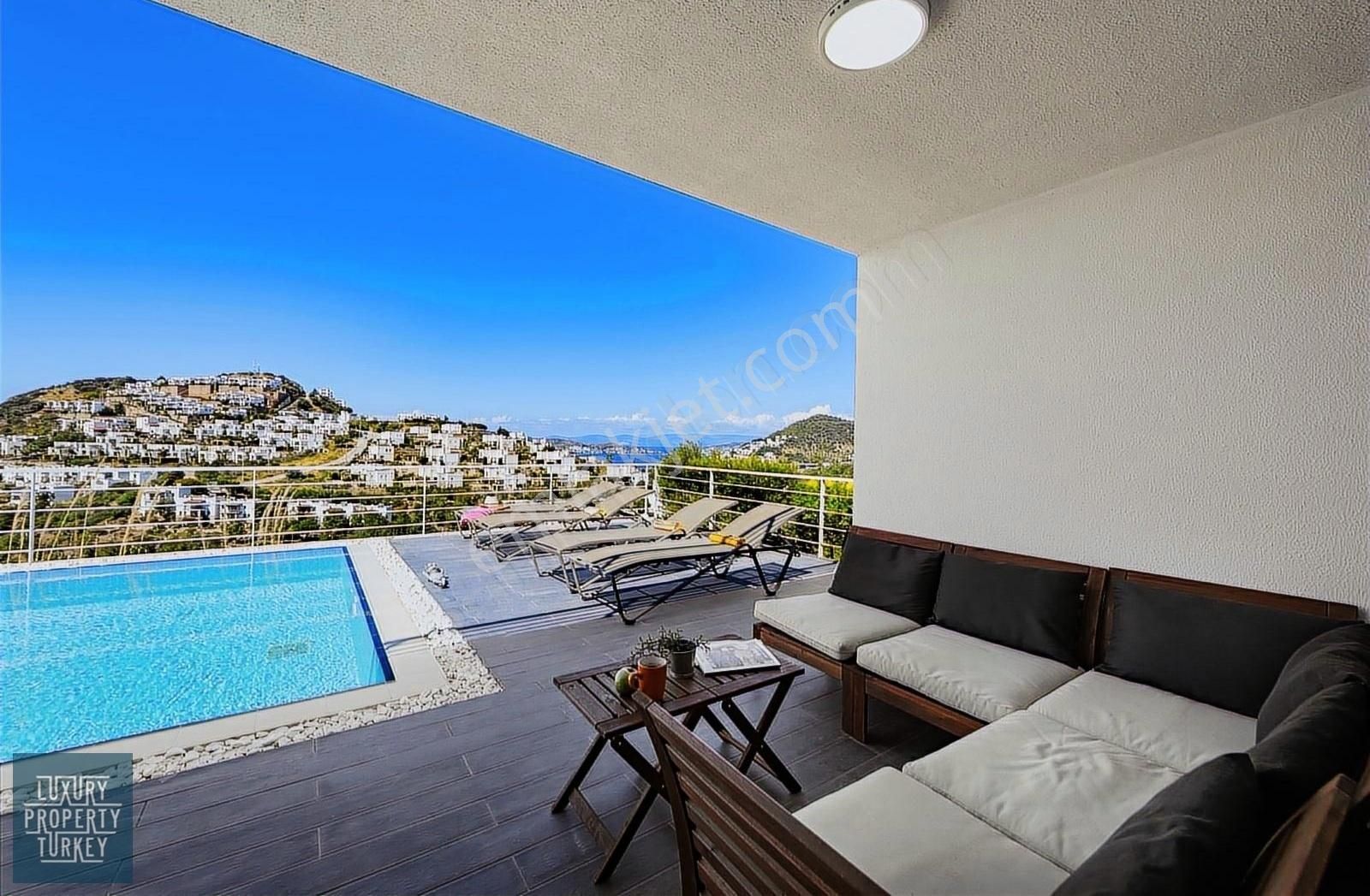 Yalıkavakta Site İçinde Havuzlu Ve Muhteşem Deniz Manzaralı 4+1 - Görsel 8