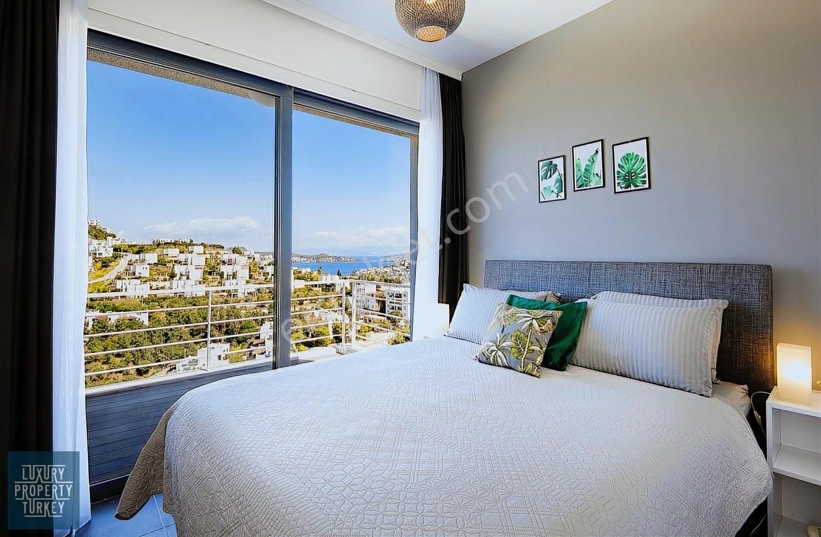 Yalıkavakta Site İçinde Havuzlu Ve Muhteşem Deniz Manzaralı 4+1 - Görsel 13