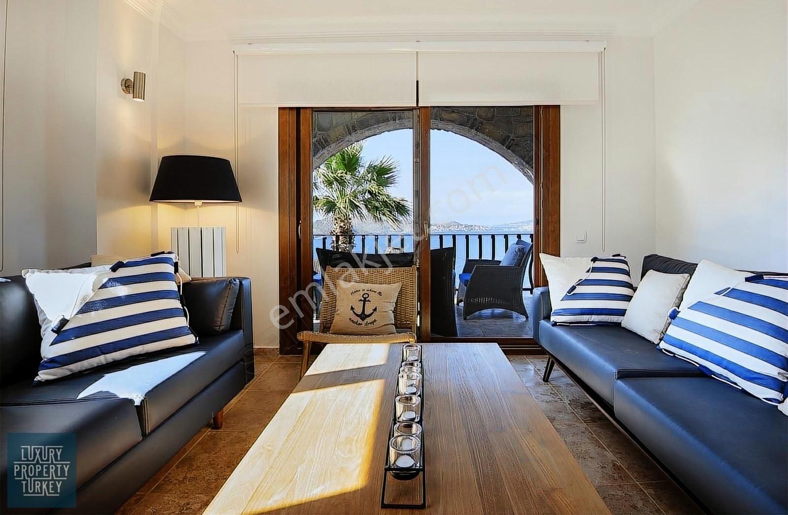 Yalıkavak'ta Muhteşem Deniz Manzaralı Ve Havuzlu 3+1 Tripleks - Görsel 5