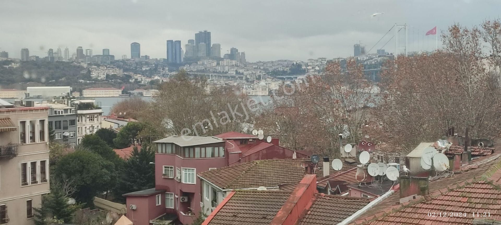 Üsküdar Kuzguncuk Satılık Daire Üsküdar Kuzguncuk Merkezde Manzaralı Satılık 1+1 Daire