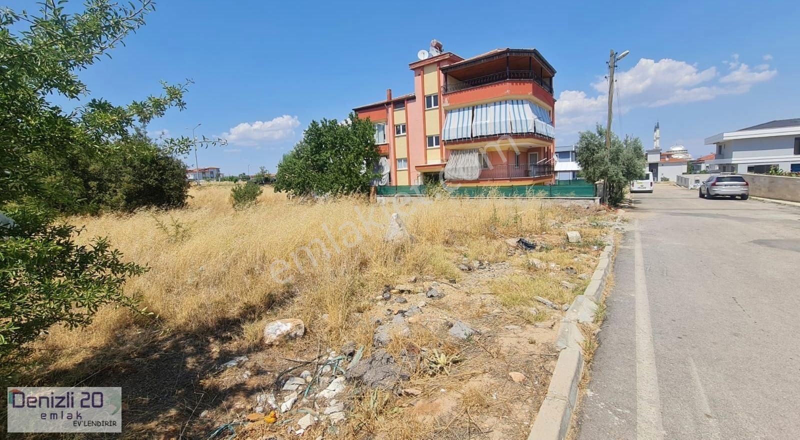 Merkezefendi Selçuk Bey Satılık Villa İmarlı Denizli 20 Emlak Arsa Ofisinden Selçukbeyde 450 M2 Satılık Arsa