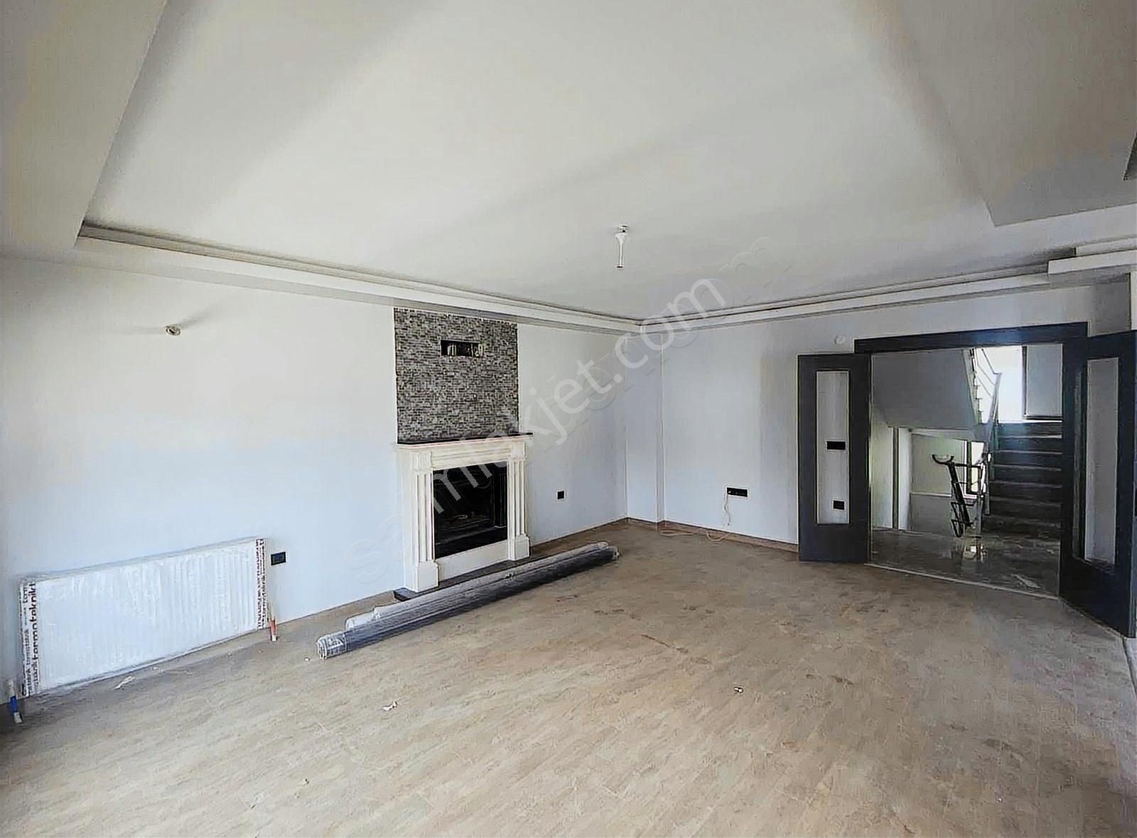 Taşınmaya Hazır 0 Villalar Muhteşem Konum Orman Yanı Başında - Görsel 2