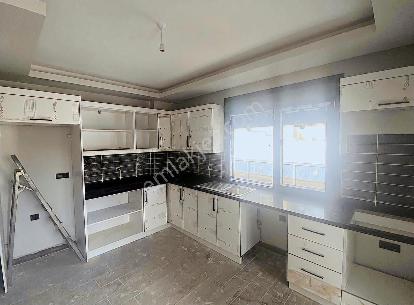 Taşınmaya Hazır 0 Villalar Muhteşem Konum Orman Yanı Başında - Görsel 18