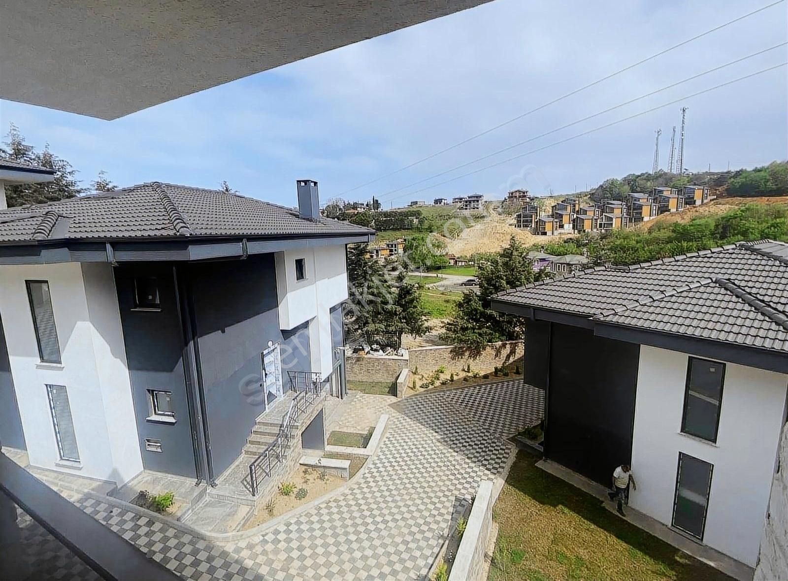 Taşınmaya Hazır 0 Villalar Muhteşem Konum Orman Yanı Başında - Görsel 17