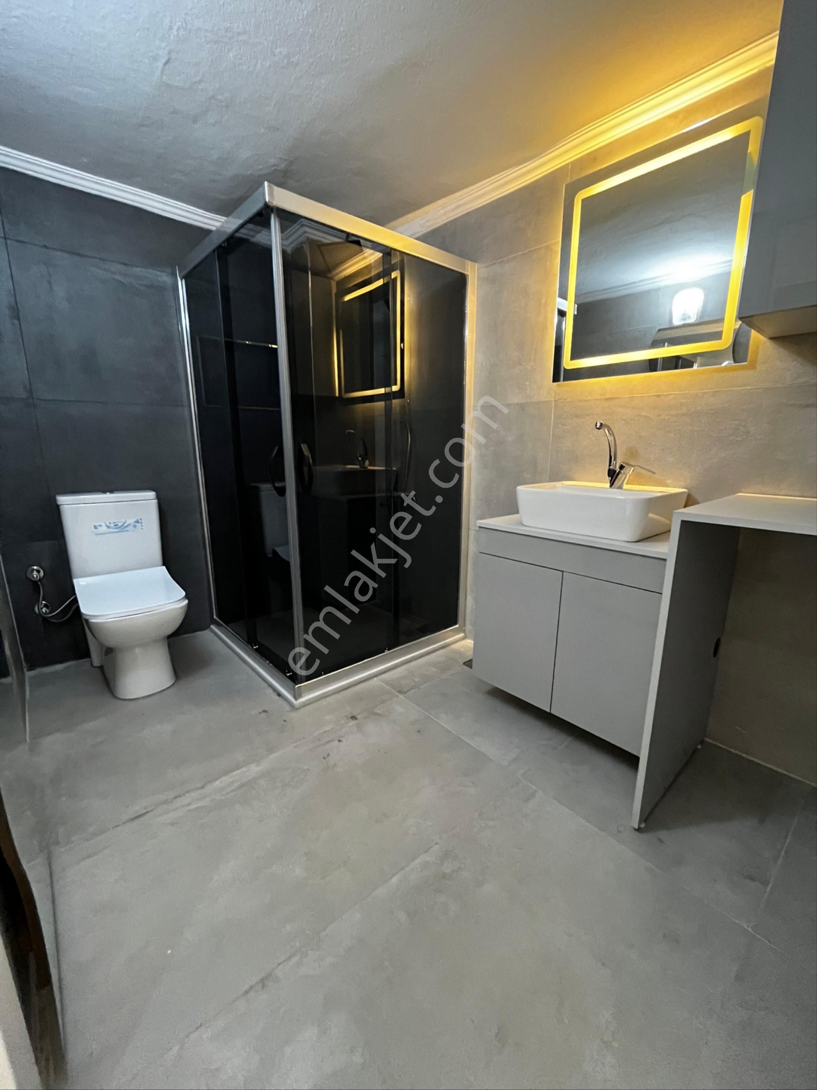 Şehzadeler Yarhasanlar Satılık Daire Manisa Şehzadeler Yarhasanlar Mah. Full Lux 130m2 3+1 Arakat