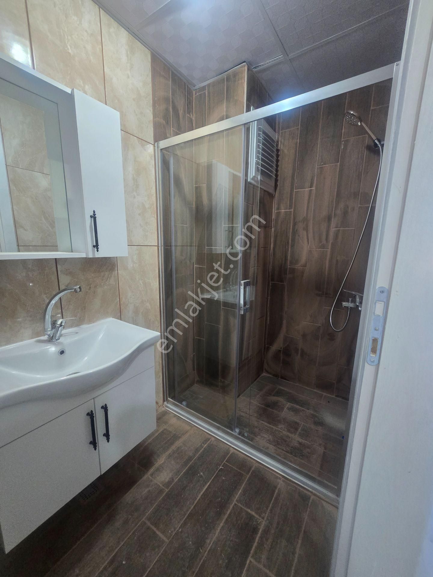 Han Emlak'tan Umurbey'de Deniz Manzaralı Satılık 2+1 Daire - Görsel 21