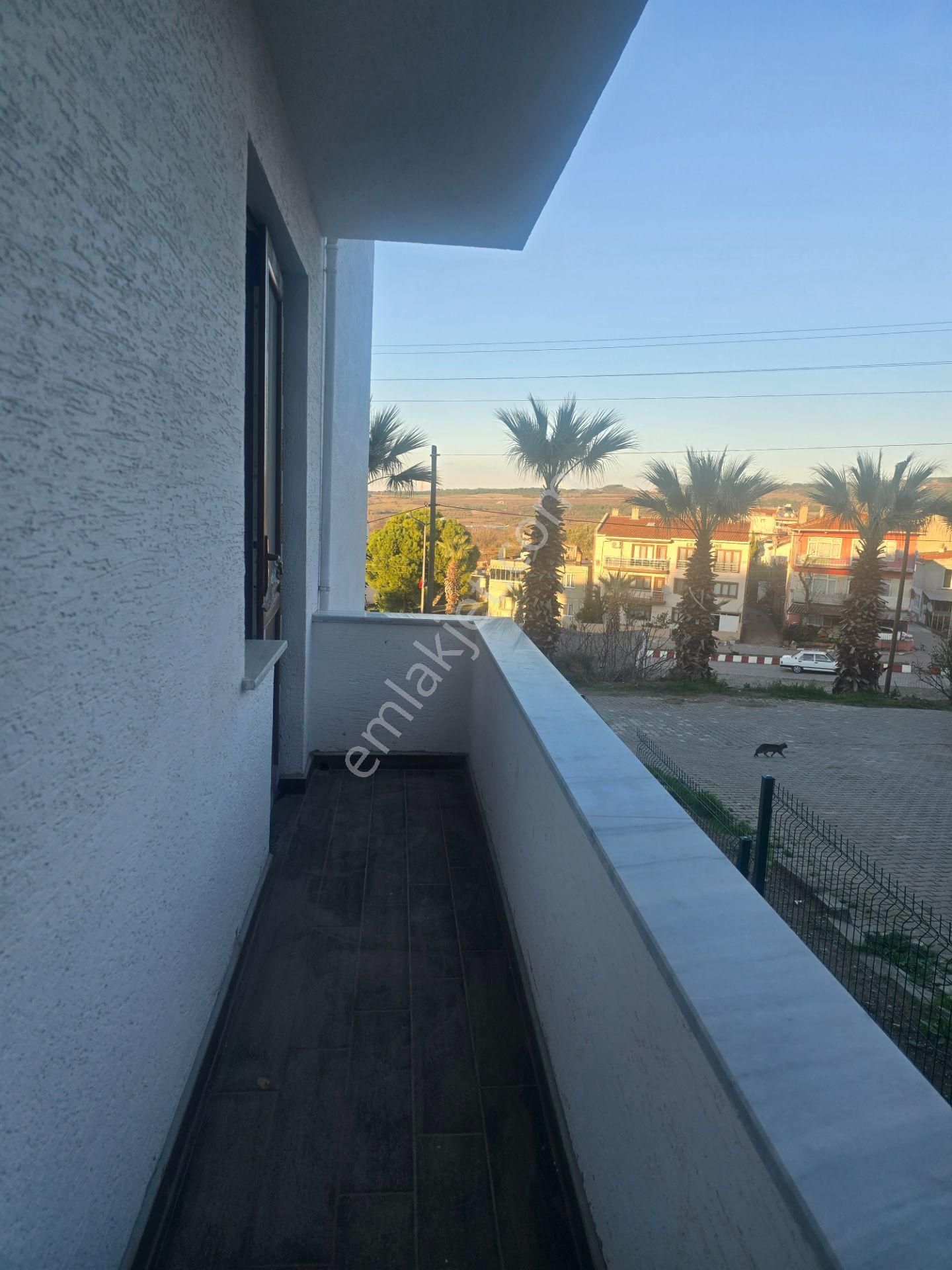 Han Emlak'tan Umurbey'de Deniz Manzaralı Satılık 2+1 Daire - Görsel 14