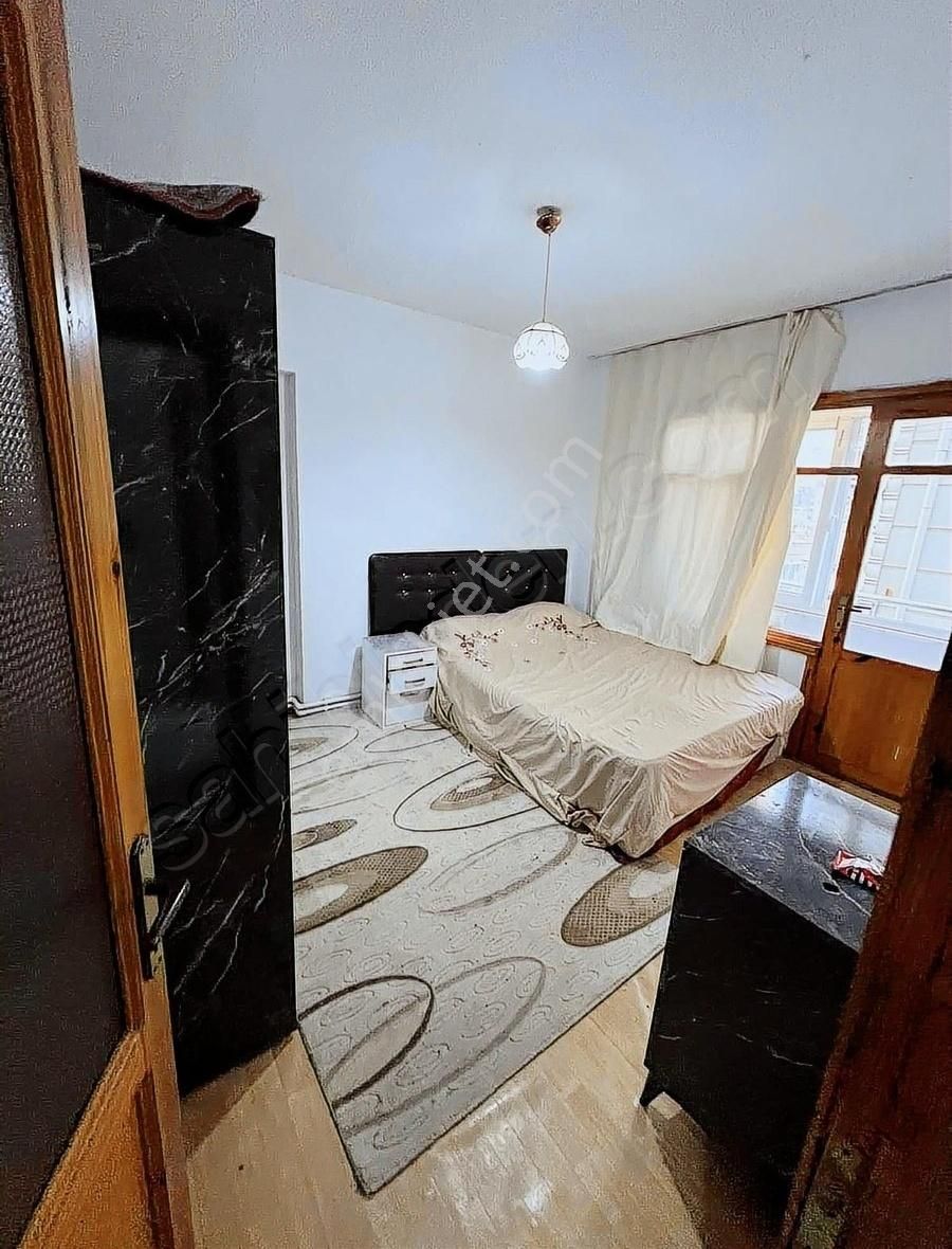 Merkezi Konumda Eşyalı Temiz Daire - Görsel 5
