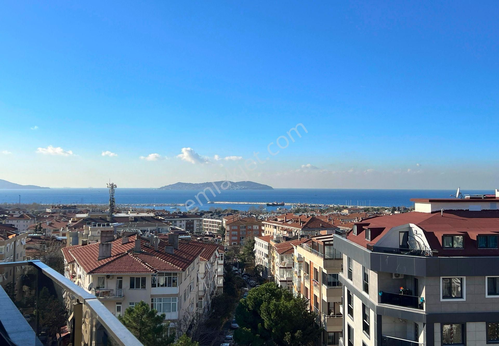 Maltepe Çınar Satılık Daire Birikim'den Küçükyalı'da Sıfır Binada Deniz Ve Adalar Manzaralı 3+2 Satılık Dubleks