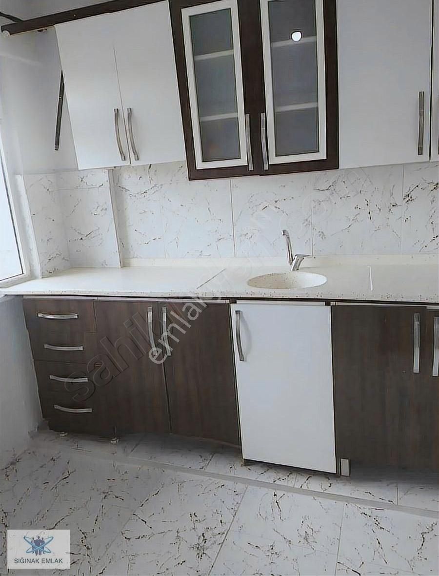 Asarcık Biçincik Kiralık Daire Sığınak Emlak'tan Asarcık Merkezde Doğalgazlı Hazır Daire