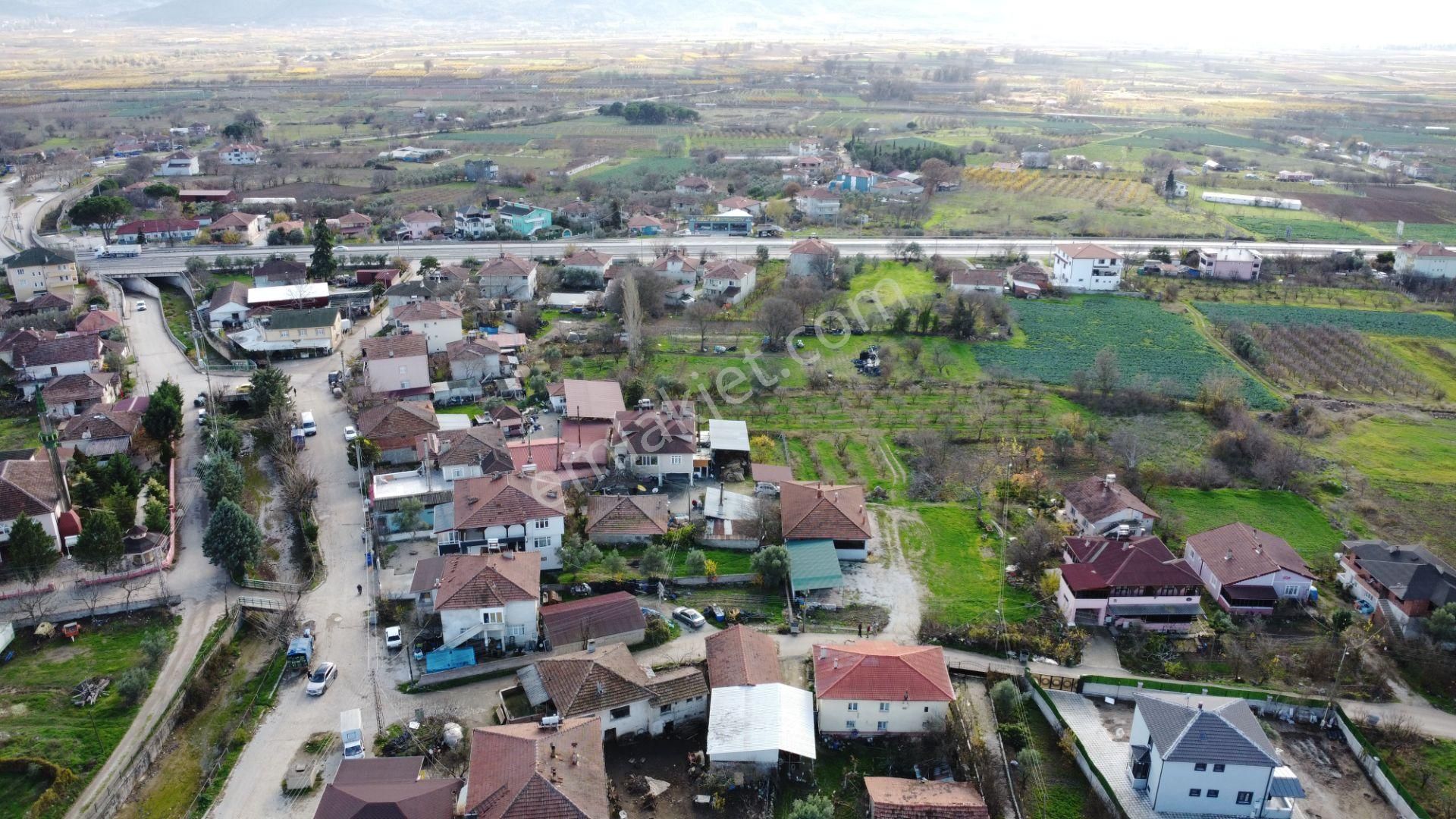 Pamukova Turgutlu Satılık Konut İmarlı Pamukova Turgutlu'da %40 İmarlı 683 M² Satılık Arsa