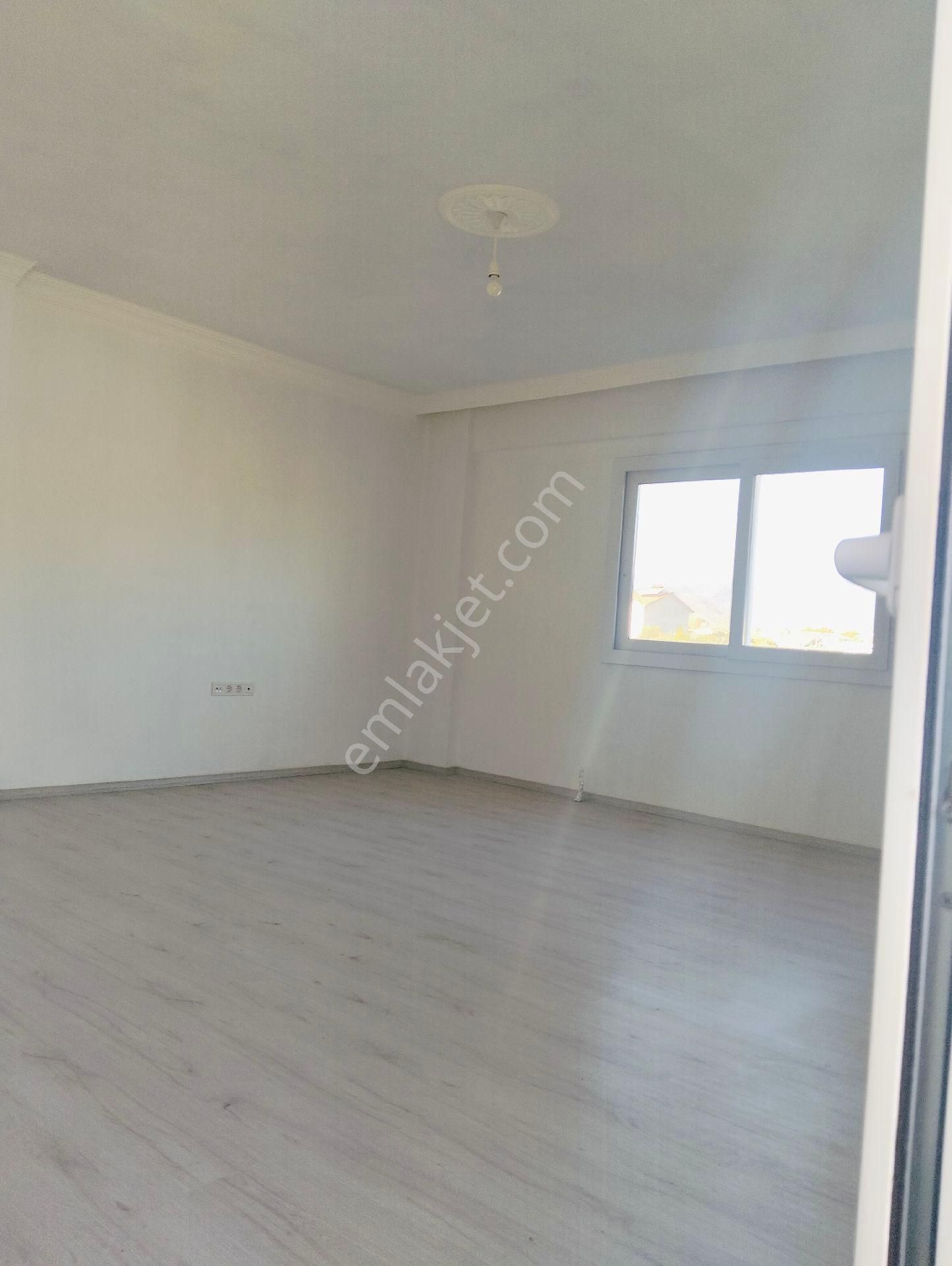 Çalıcada Kiralık Geniş 2+1 Daire - Görsel 18