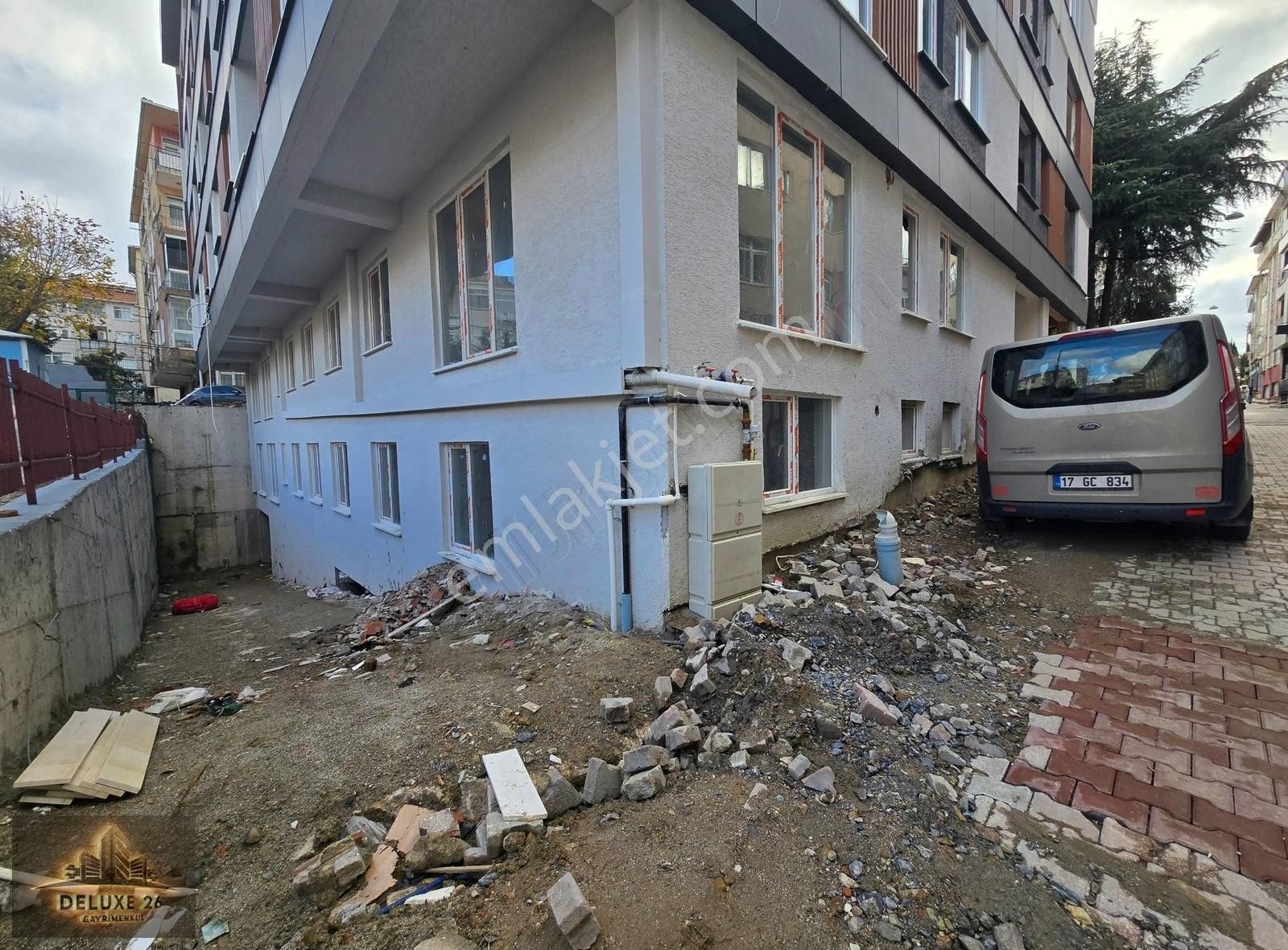 Üsküdar Valide-i Atik Satılık Daire Deluxe 26 ' Dan Sıfır Binada Asansör Otoparklı 3+1 100 M2 Kuponn