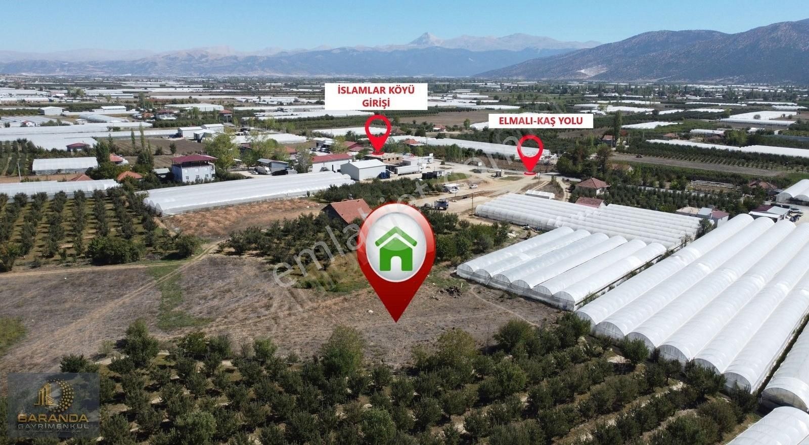 Elmalı İslamlar Satılık Tarla Elmalı İslamlar'da Sera, Ev Yapımına Uygun 2960 M² Satılık Tarla