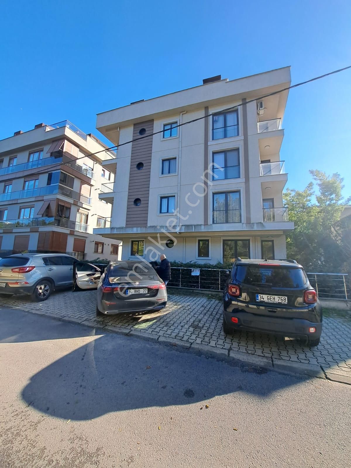 Maltepe İdealtepe Kiralık Daire Maltepe İdealtepe'de Kiralık Yeni Bina'da 2+1 Minibüs'e Yakın Ters Dubleks