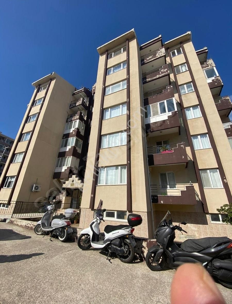 Çanakkale Merkez Esenler Kiralık Daire Esenler Mah.site İçerisinde Kiralık Kapalı Mutfak 3+1 Daire!!!