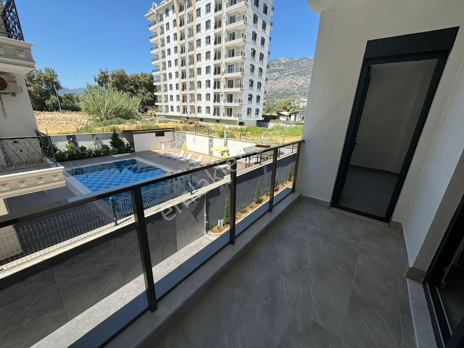 Alanya Mahmutlar Satılık Residence 7380-58,000€ Alanya Mahmutlarda Aktiviteli 1+1 Daire Satılk