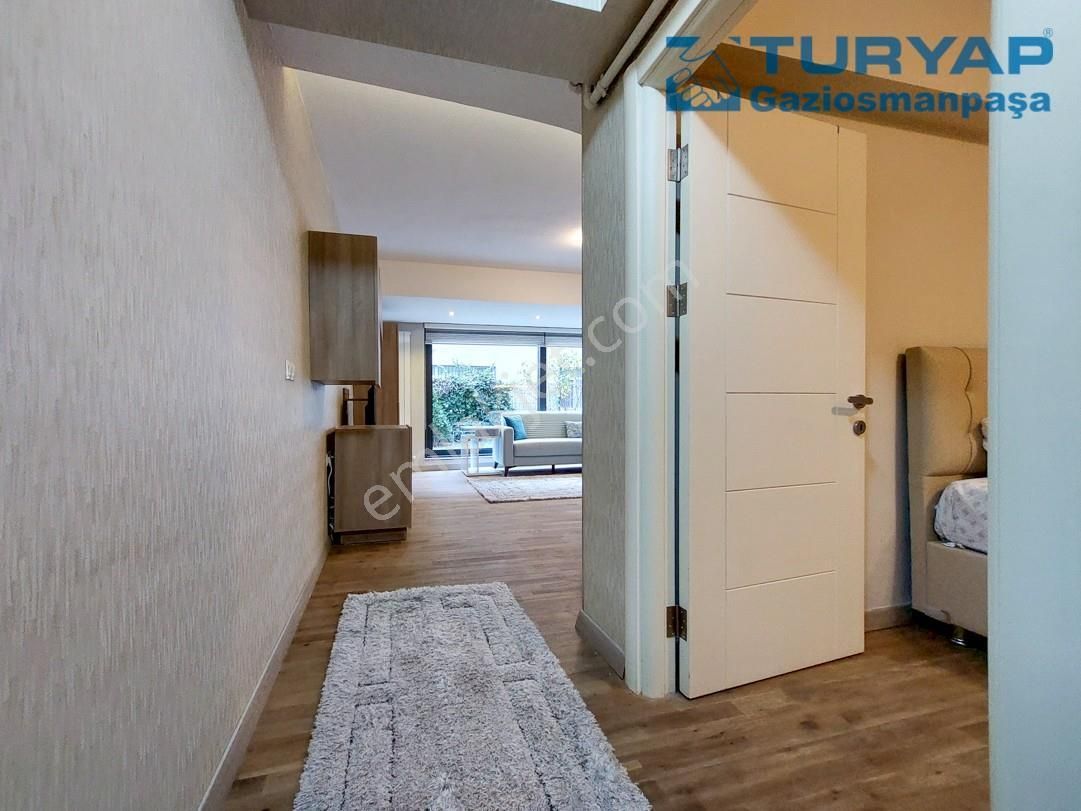 Çankaya Aziziye Kiralık Daire Cinnah Caddesi Enis Behiç Koryürek Sokakta 1+1 Mobilyalı Bahçeli