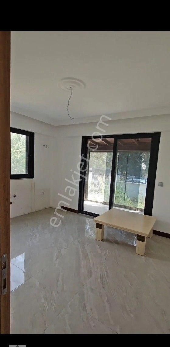 Edremit Çamlıbel Deniz Tarafında Satılık Villa - Görsel 28