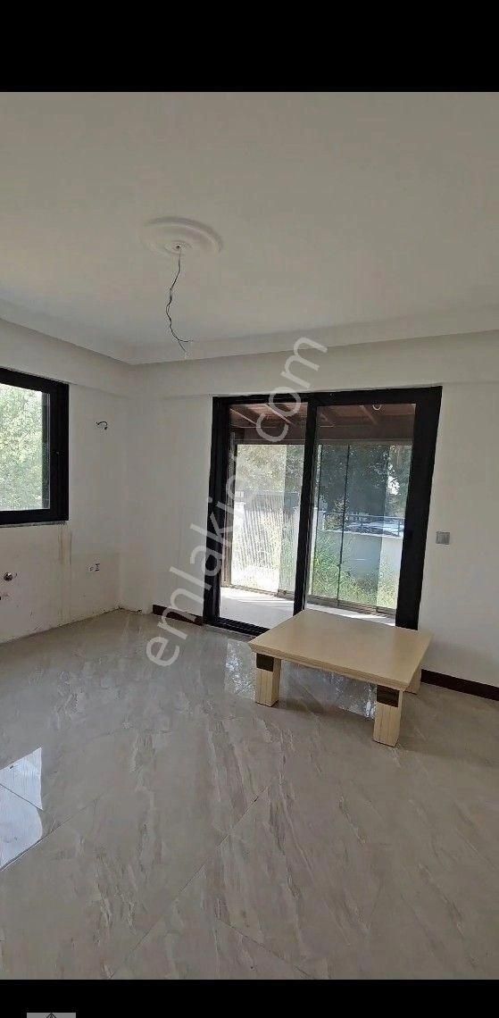 Edremit Çamlıbel Deniz Tarafında Satılık Villa - Görsel 34