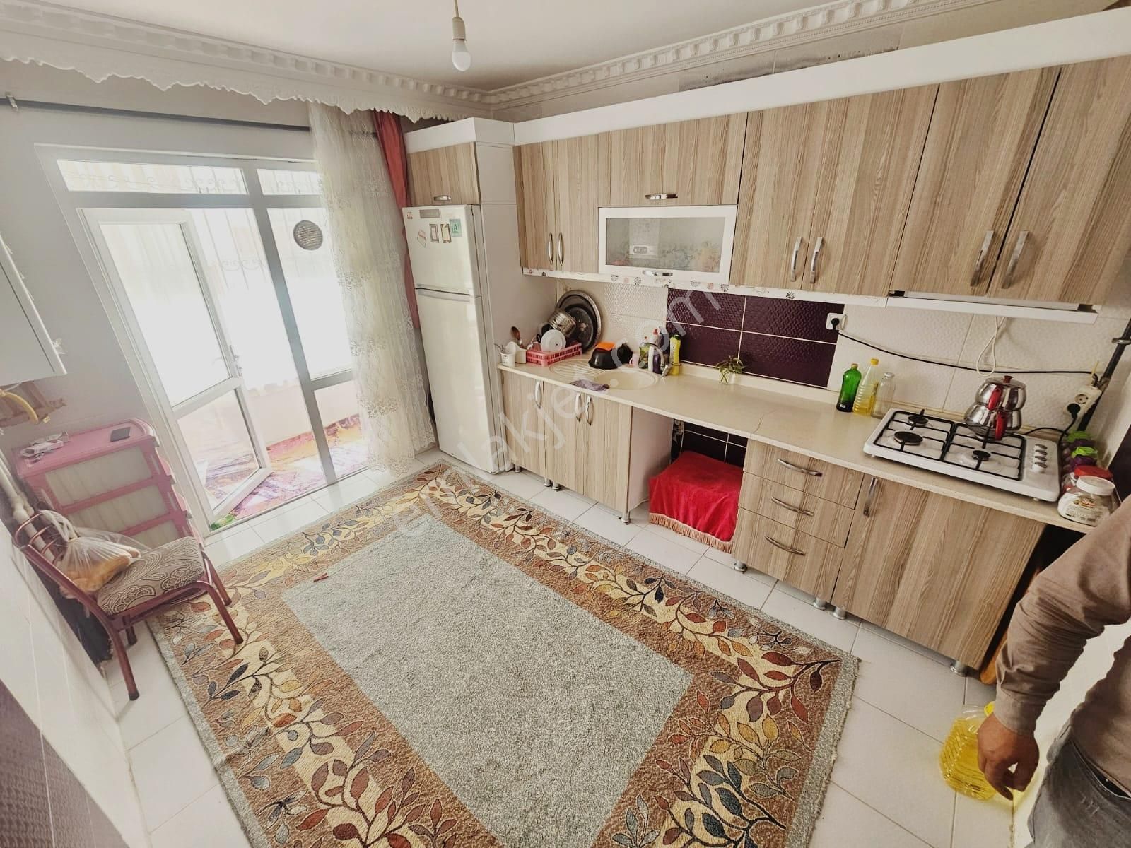 Mamak Başak Satılık Daire Zirveden Başak Mah. 3+1 Acil Satılık 130 Metre Giriş Daire