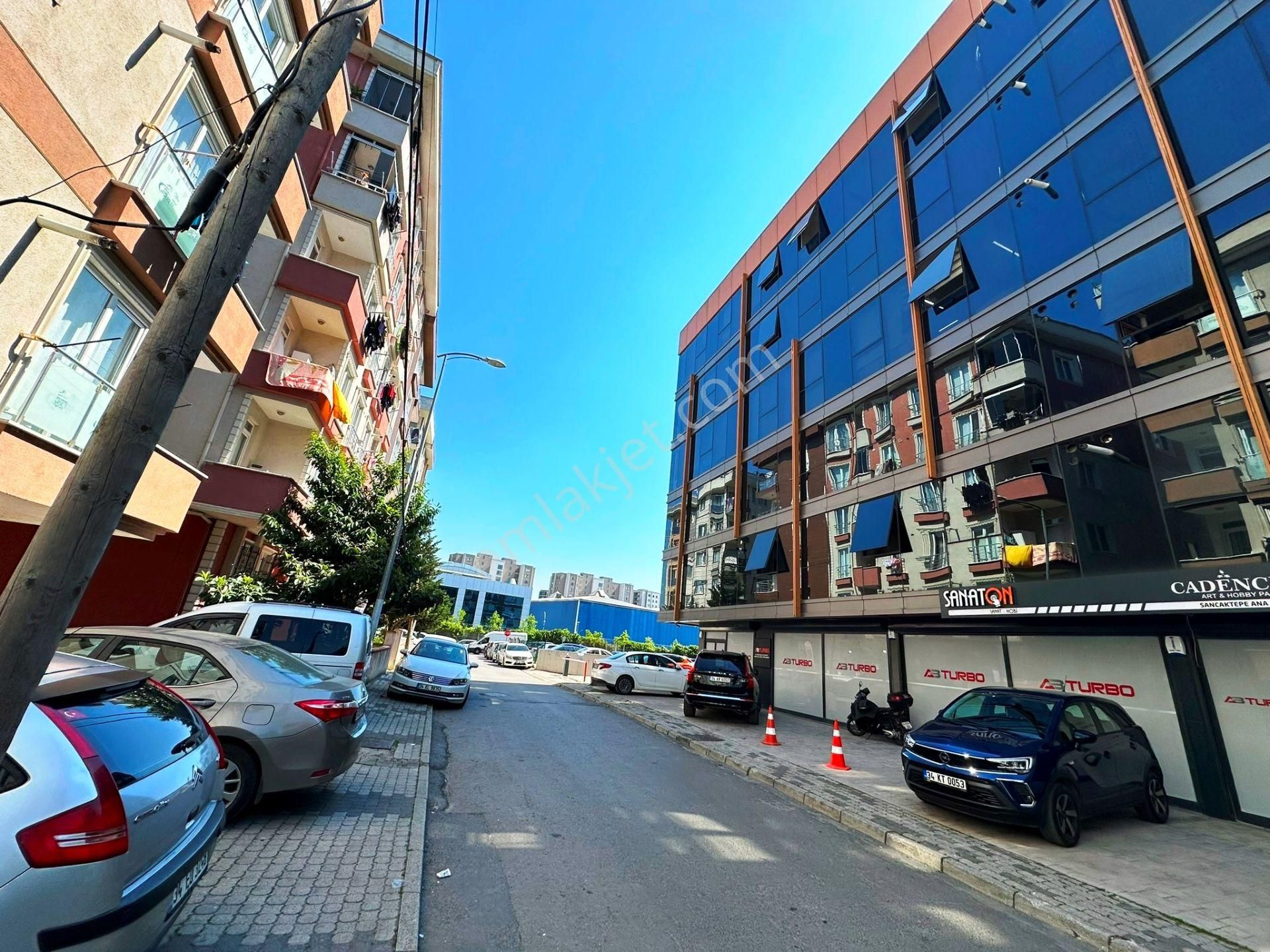 Sancaktepe Abdurrahmangazi Satılık Plaza Katı Sancaktepe'de 2019 Yapım 55m2 İskanlı Ferah 4.kat Satılık İşyeri