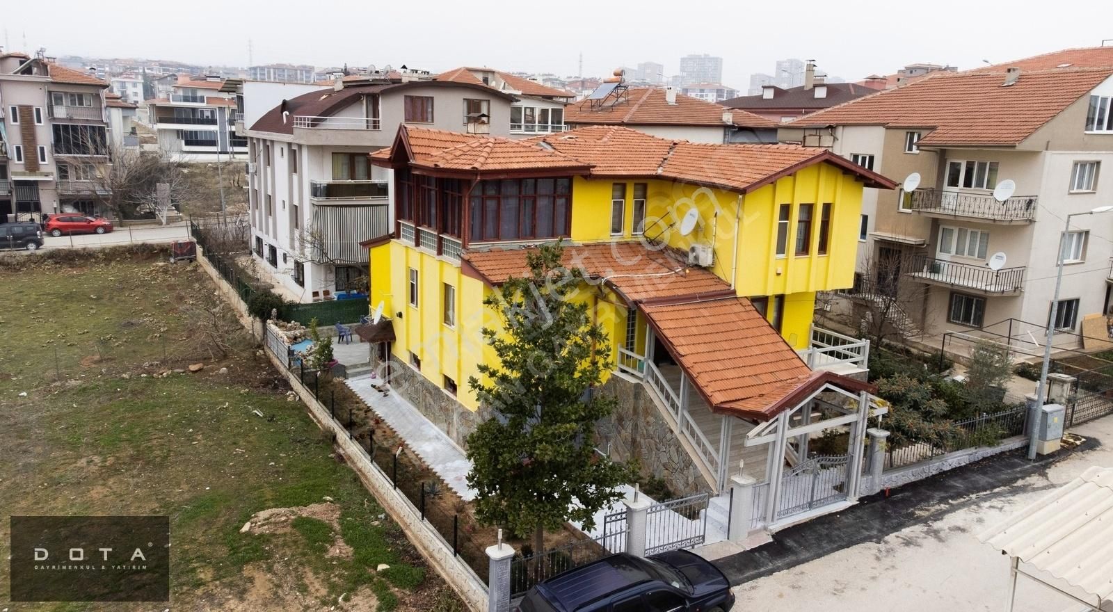 Merkezefendi Selçuk Bey Satılık Villa 437m2 Arsa İçerisinde 500m2 5+2 Villa Acil Satılık Uygun Fiyat