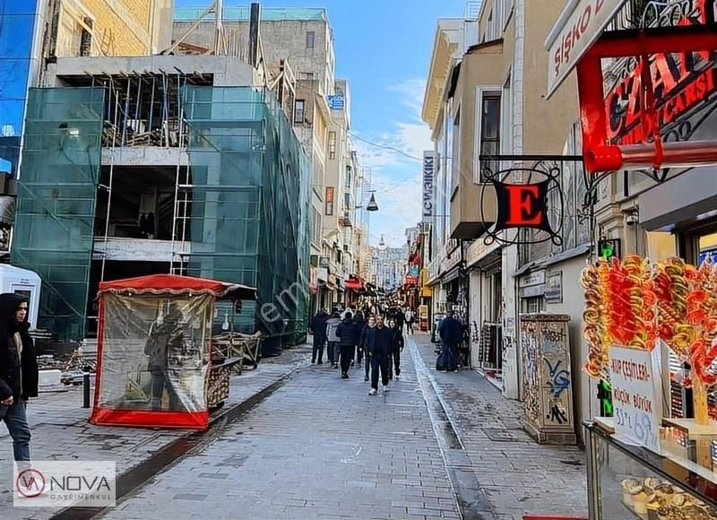 Kadıköy Osmanağa Satılık Bina Tek Yetkili Nova Cadde Kadiköy'de Muhteşem Lokasyonda Komp. Bina