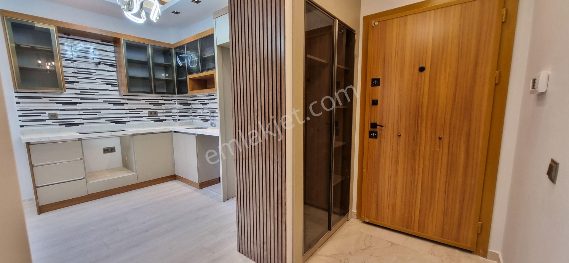 Royal Emlaktan Erdemli Tömük Mah Satılık 1+1 Lüx 65m Yazlık Daire - Görsel 9