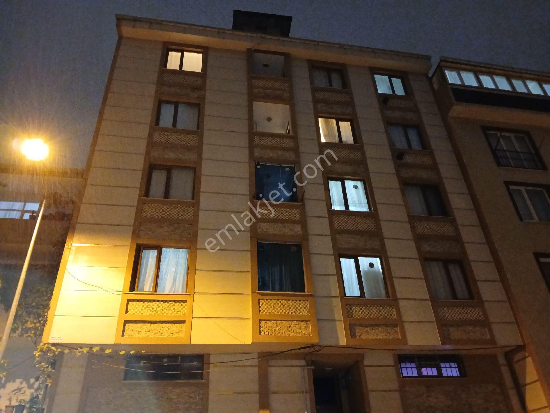Saadetdere Mahallesi 1+1 Ayrı Mutfak