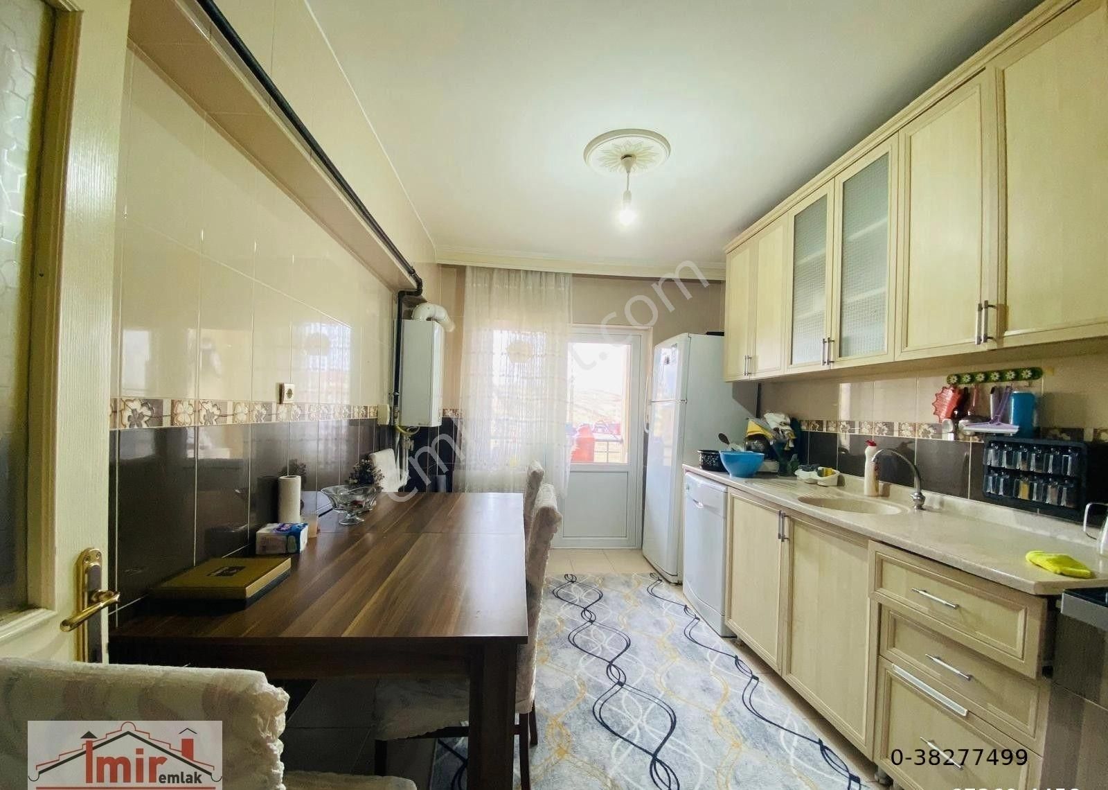 Pursaklar Mimar Sinan Satılık Daire İmir Emlak'tan M.sinan Mah 2.kat 3+1 Kilerli 125m² Hesaplı Daire