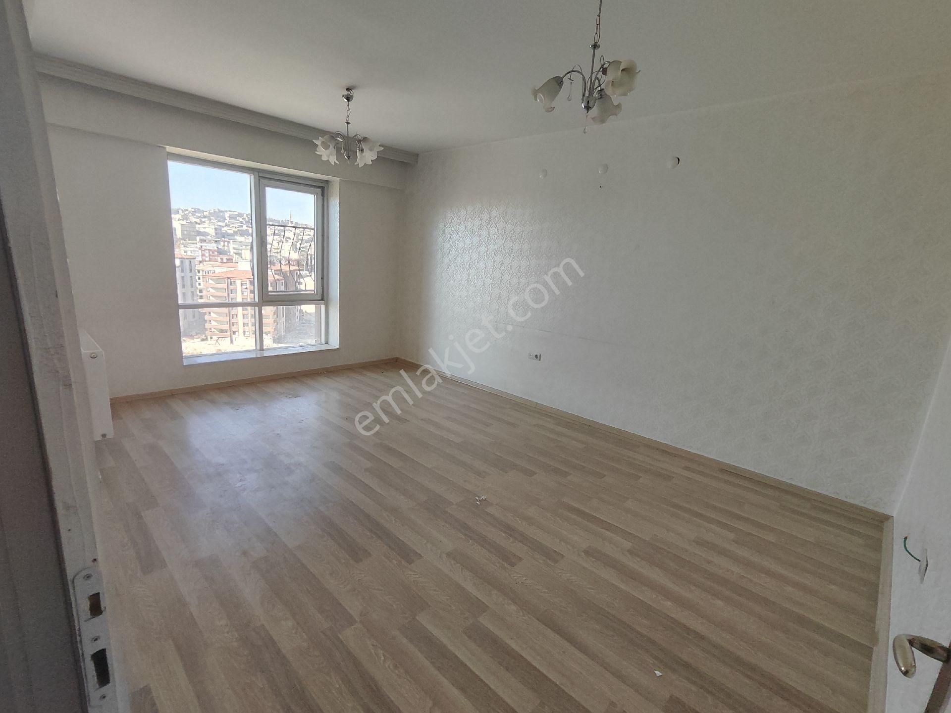 Şahinbey Barak Kiralık Daire Sahibinden 2+1 Tertemız Ara Kat Daire