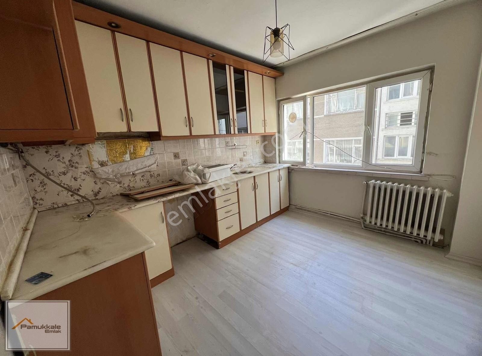 Odunpazarı Kırmızıtoprak Kiralık Daire Atatürk Caddesi Yakını Ercan Sokak Üzeri Kiralık Daire