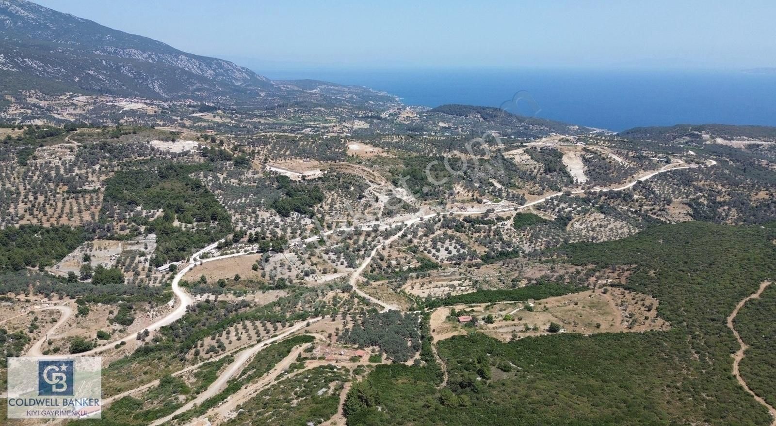 Karaburun Eğlenhoca Mahallesi'nde Deniz Ve Gölet Manzaralı Tarla - Görsel 19