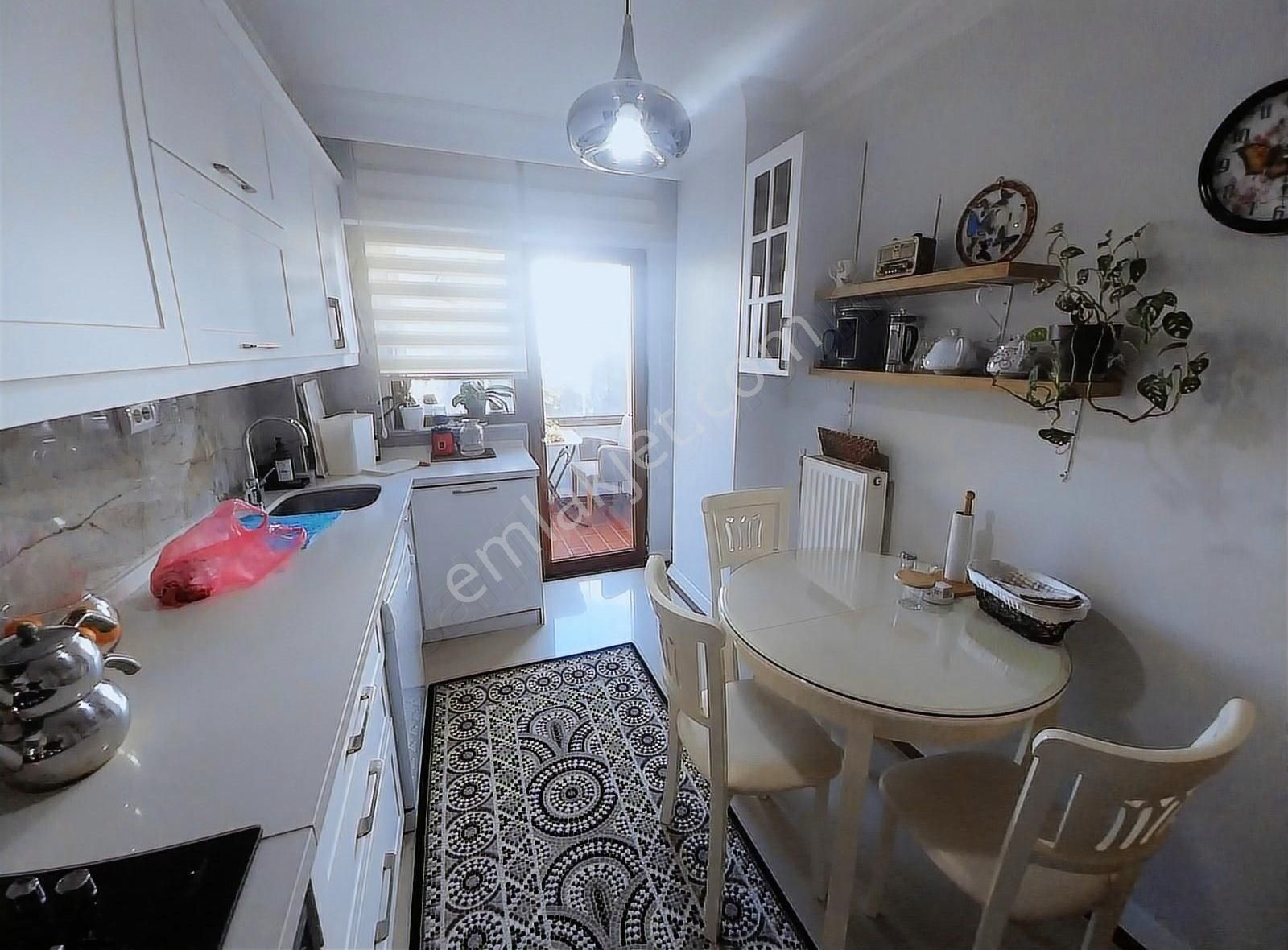 Çorlu Rumeli Satılık Daire Rumeli Mah.havuzlu Site,masrafsız,arakat 125m2 3+1 Satılık Daire