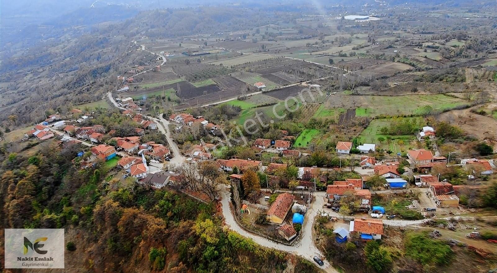 İnegöl Yukarıballık Satılık Konut İmarlı Yukarıballık'ta 1974m2 İmarlı Arsa Tiny House Ve Bunglow'a Uygun