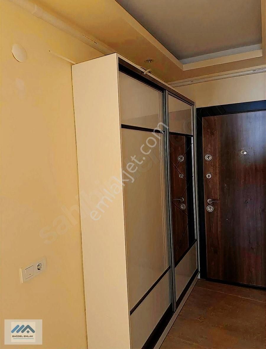 Gömeç Mithatpaşa Kiralık Daire 3+1 Büyük Geniş Ferah Doğalgazlı Merkezi Konumda Efsane Daire