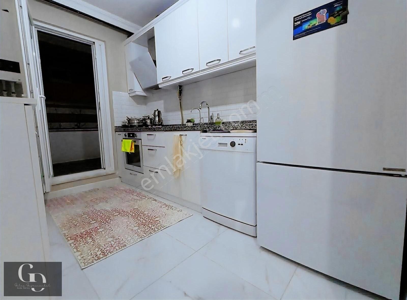 Avcılar Ambarlı Satılık Daire Avcılar Satılık 3+1 120 M2 Otoparklı Düz Giriş Daire