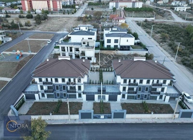 Merkezefendi Göveçlik Satılık Villa İnfora Yatırım'dan Göveçlik'de 4 Adet Sıfır 6+1 Satılık Villalar