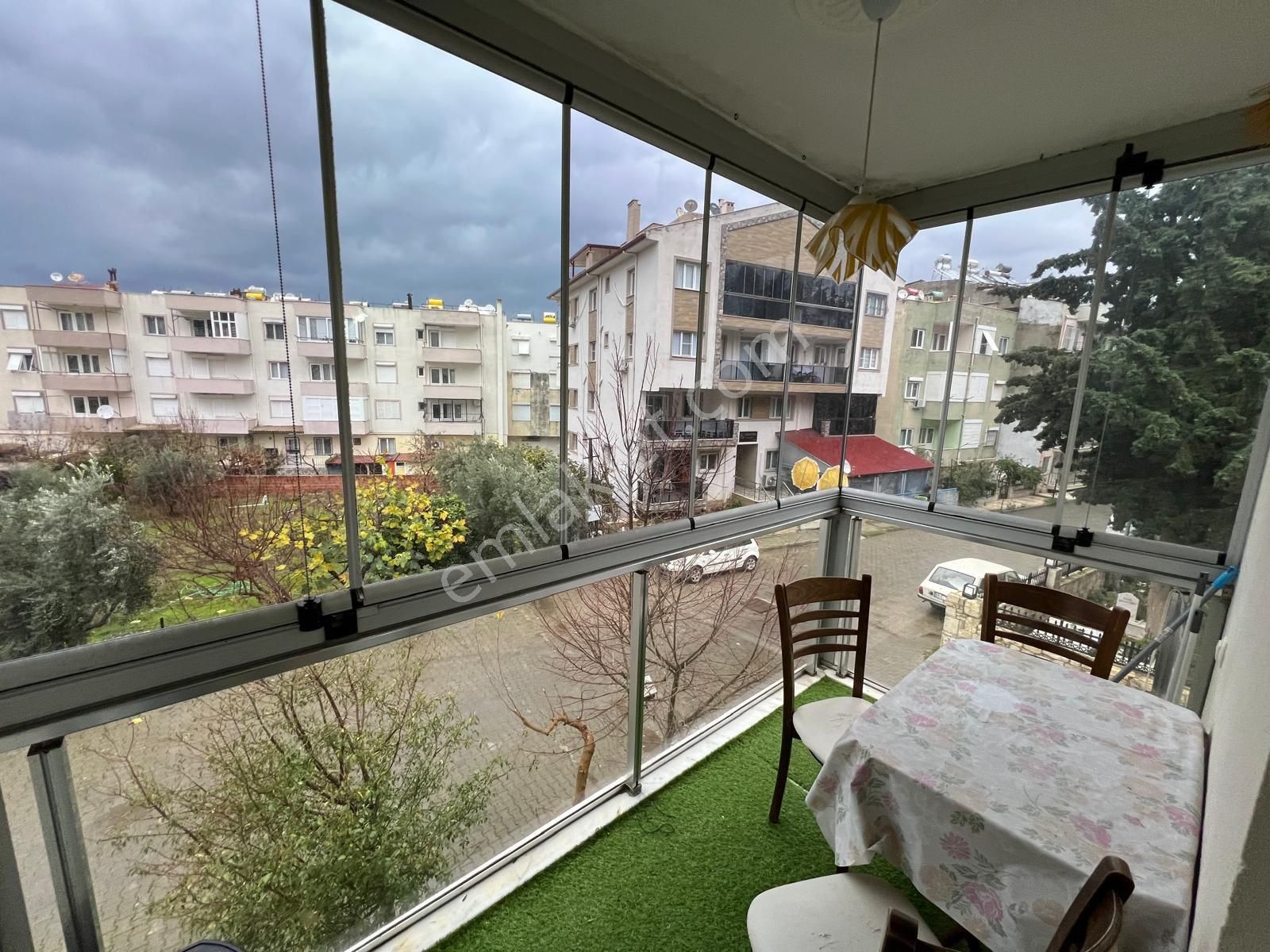 Kuşadası Güzelçamlı Satılık Daire Kuşadası Güzelçamlı'da Denize Yakın 2+1 Daire