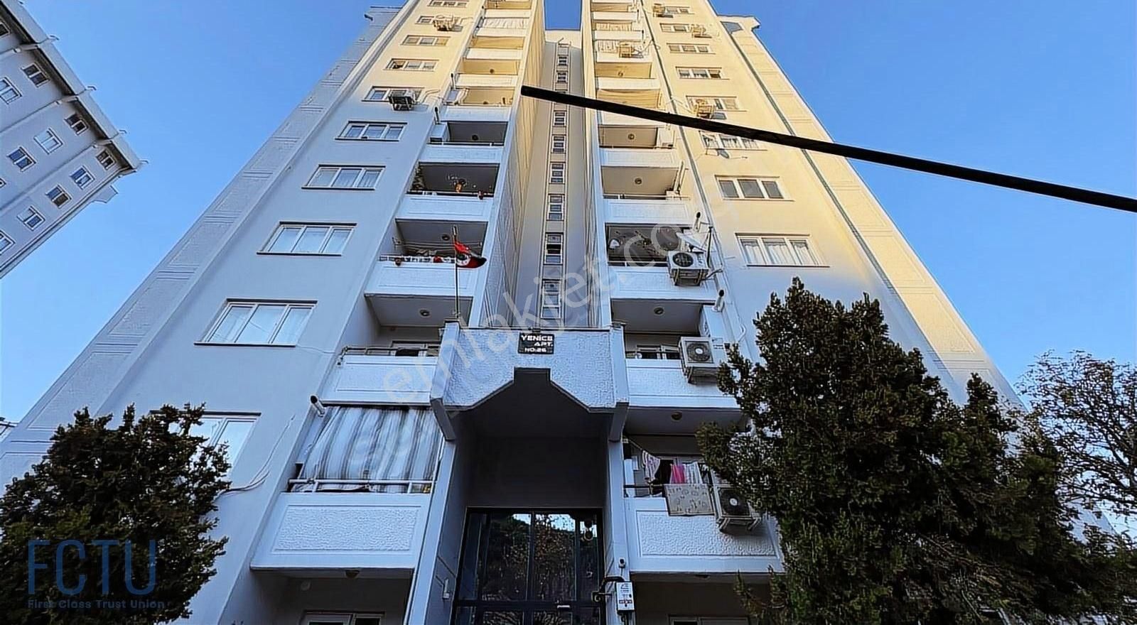 Karabağlar Yaşar Kemal Kiralık Daire Kiralık 2+1 Daire Merkezi Konumda