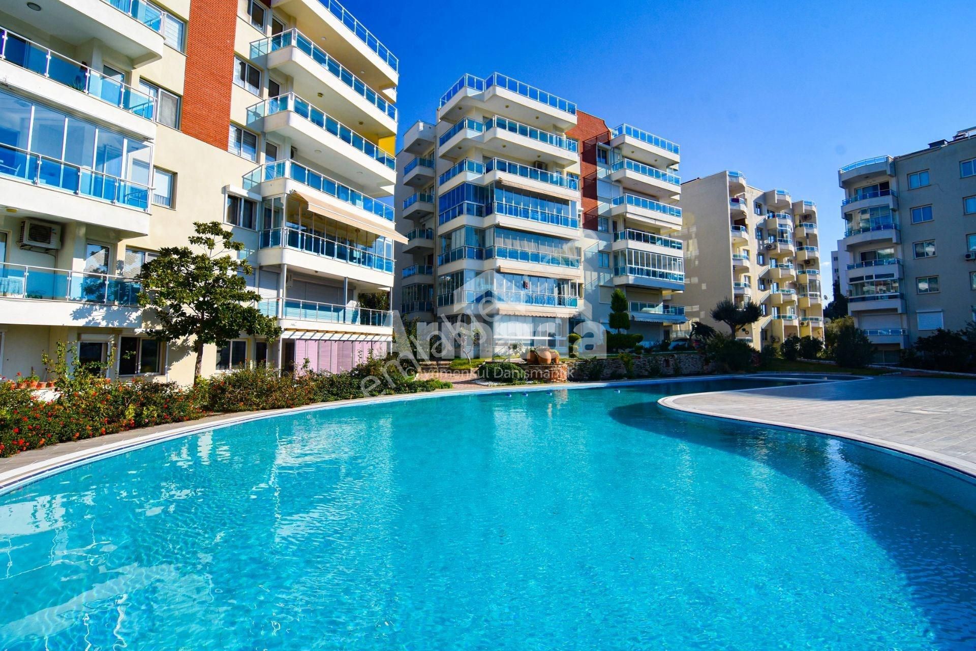 Kuşadası Türkmen Satılık Daire Kuşadasının En Gözdesi Marinada Marina Konakları 3+1 Daire