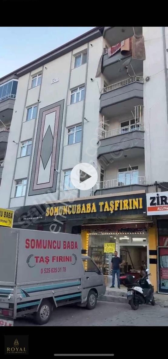 Niğde Merkez Şahsüleyman Kiralık Daire Royalden Amas Yolunda Cadde Üzerinde 4+1 Kiralık Daire