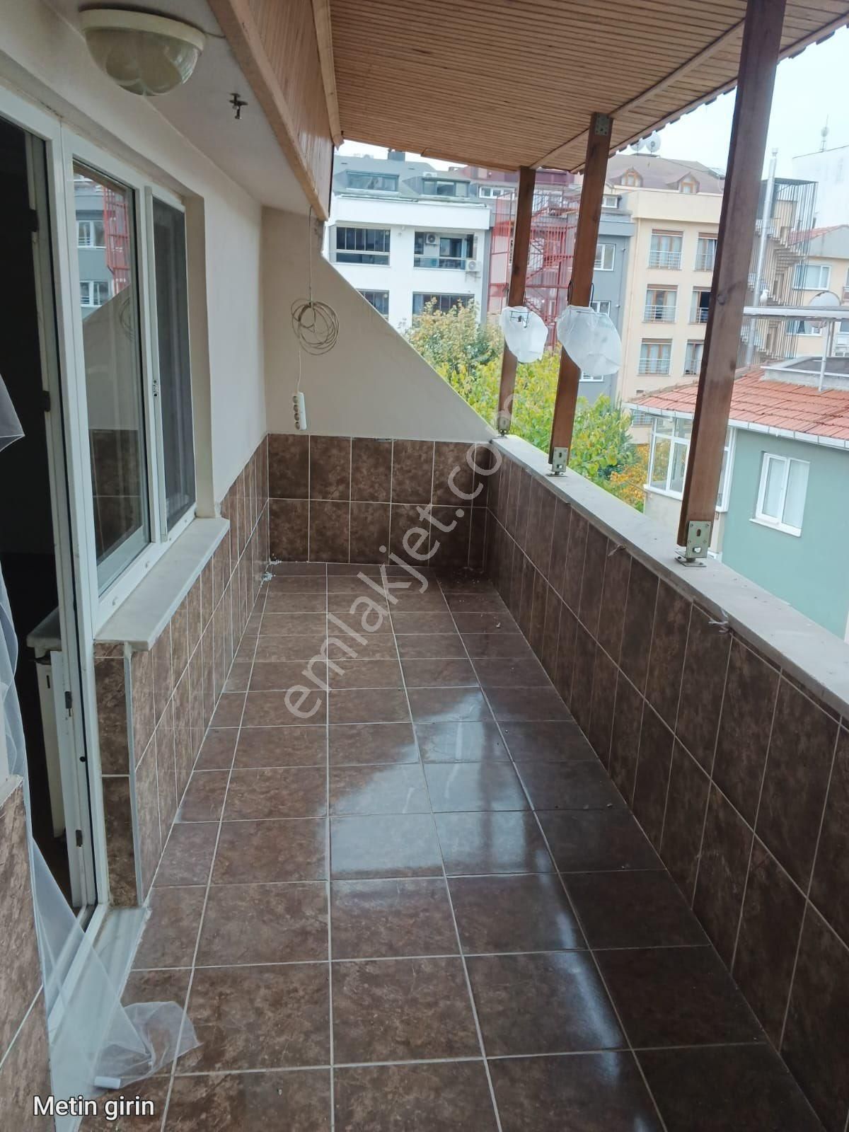 Üsküdar Aziz Mahmut Hüdayi Kiralık Daire Naz Emlaktan Üsküdar Merkezde Dubleks Geniş 4+2 Kiralık Daire